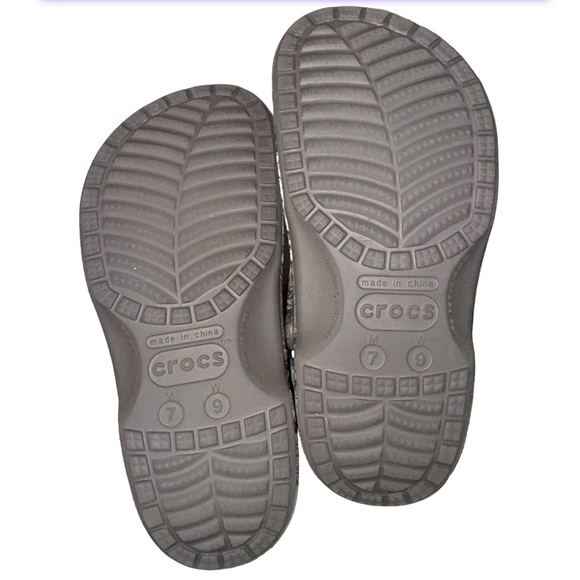 Crocs Lined camouflage slip on shoes women’s 9 men’s outdoor shoes size 7 - Picture 13 of 17